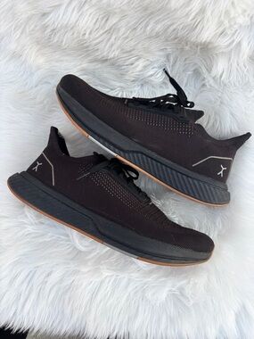 Men's Black Flux Adapt Waterproof Running Shoes Sz 12